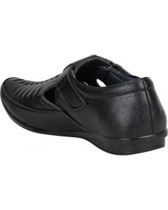 Men Black Flats Sandal